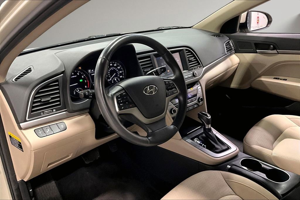 Used 2017 Hyundai Elantra Value Edition FWD image 17