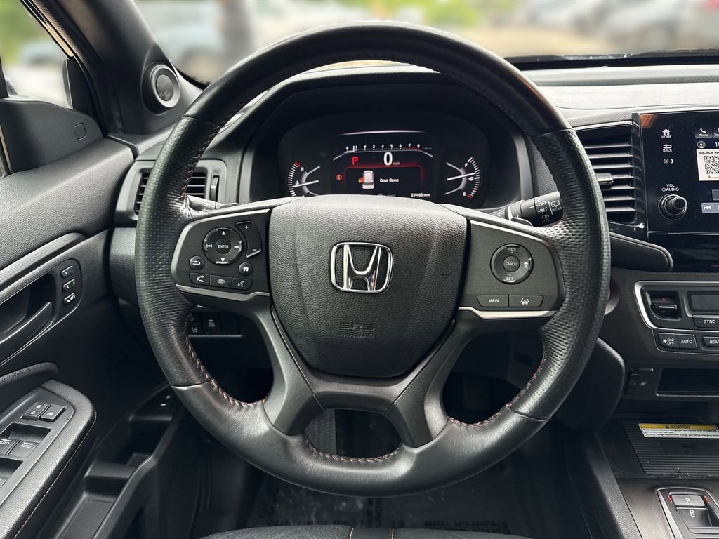 Used 2023 Honda Passport TrailSport image 11
