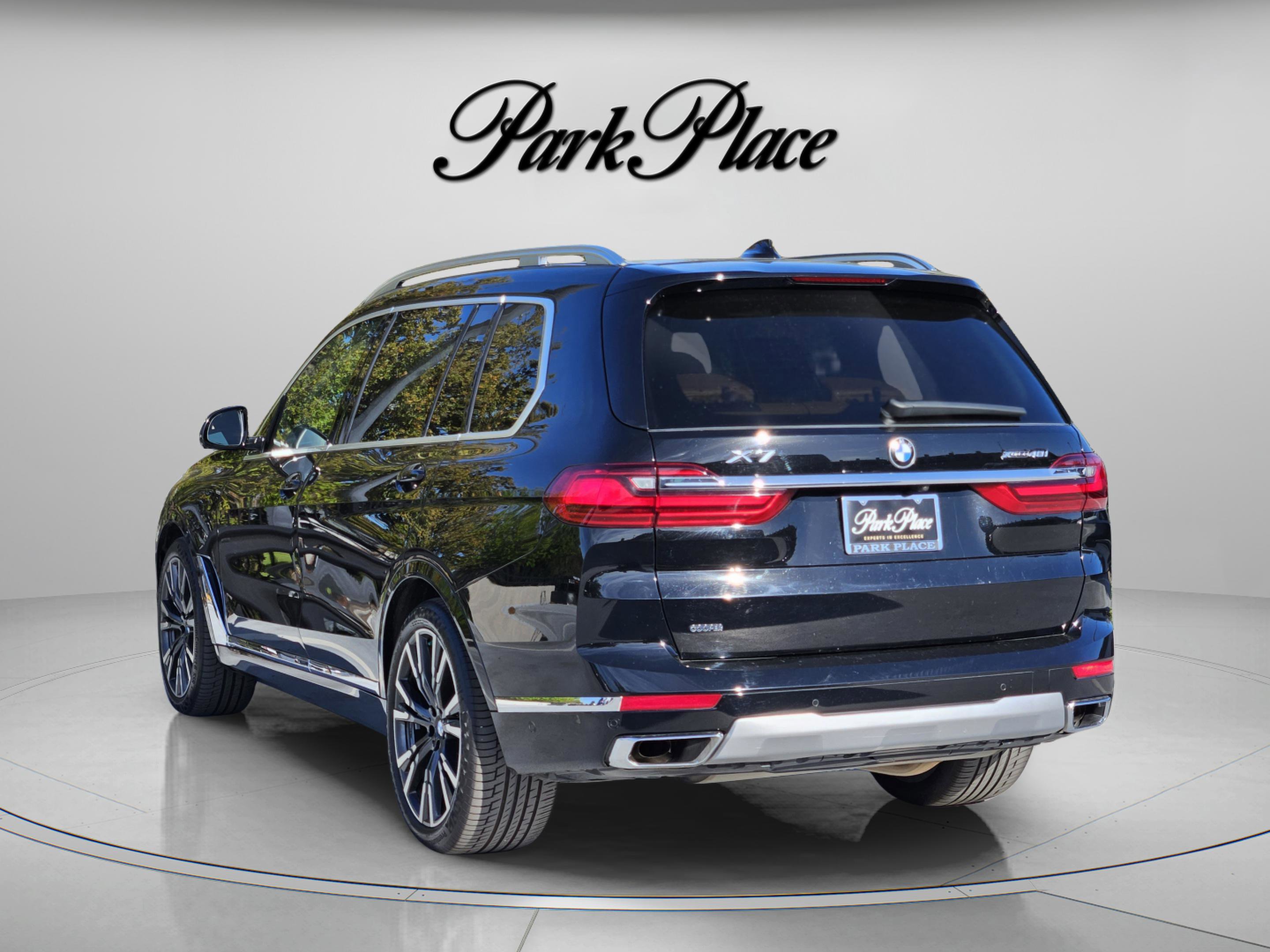 Used 2020 BMW X7 xDrive40i w/ Premium Package image 3