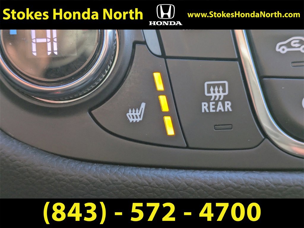 Used 2023 Chevrolet Equinox RS w/ RS Leather Package image 27