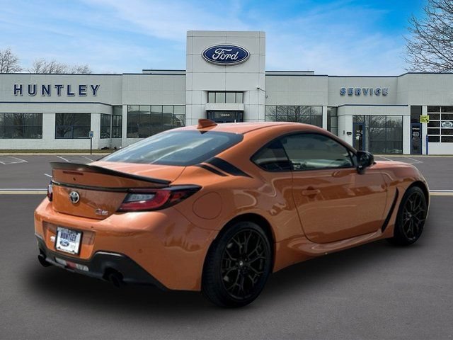 Used 2023 Toyota GR86 10th Anniversary SE RWD image 5