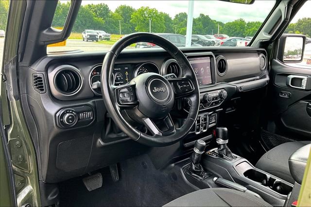 Used 2022 Jeep Gladiator Sport AWD/4WD image 18
