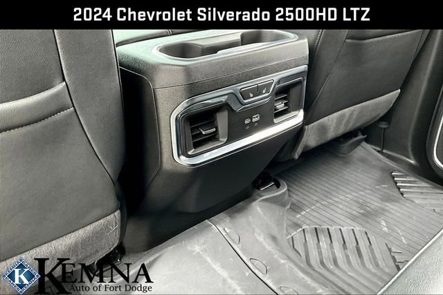 Used 2024 Chevrolet Silverado 2500 LTZ w/ LTZ Premium Package image 14