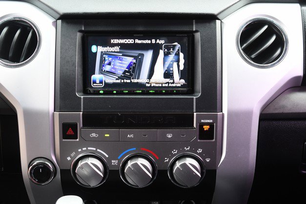 Used 2016 Toyota Tundra SR5 image 19