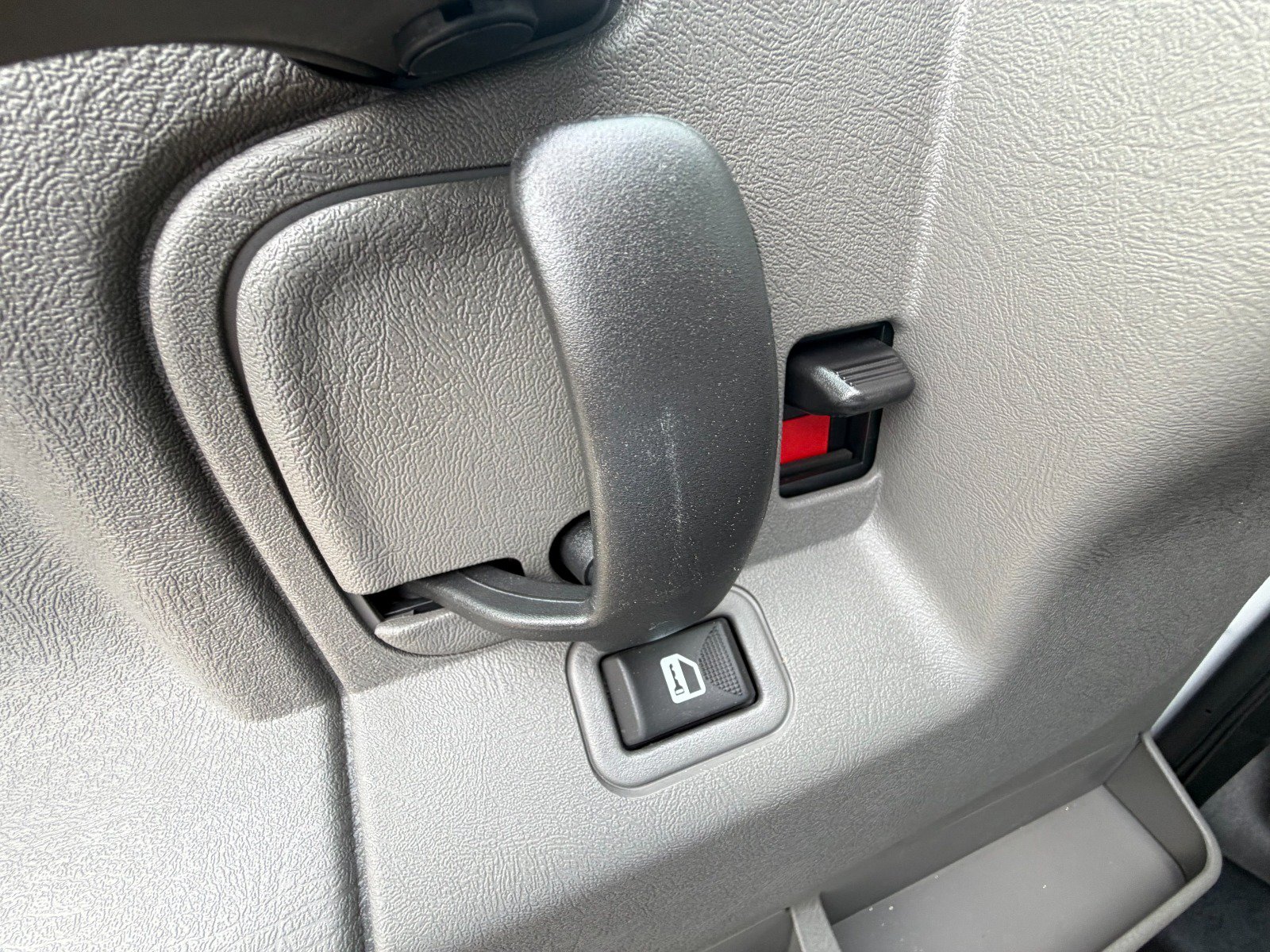 New 2026 GMC Savana 2500 Extended w/ Driver Convenience Package RWD image 6