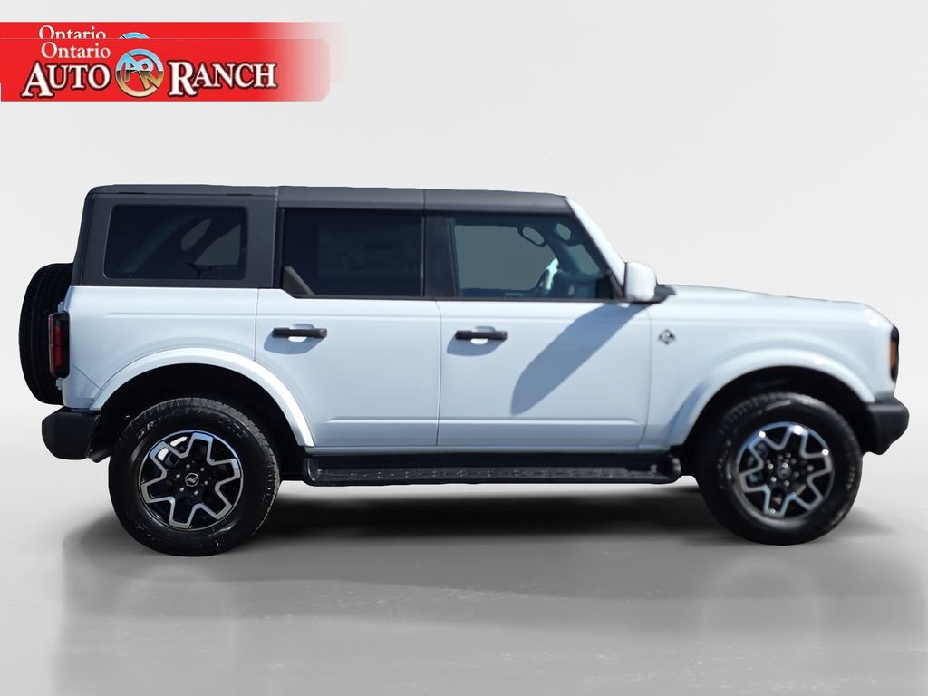New 2026 Ford Bronco Outer Banks AWD/4WD image 6