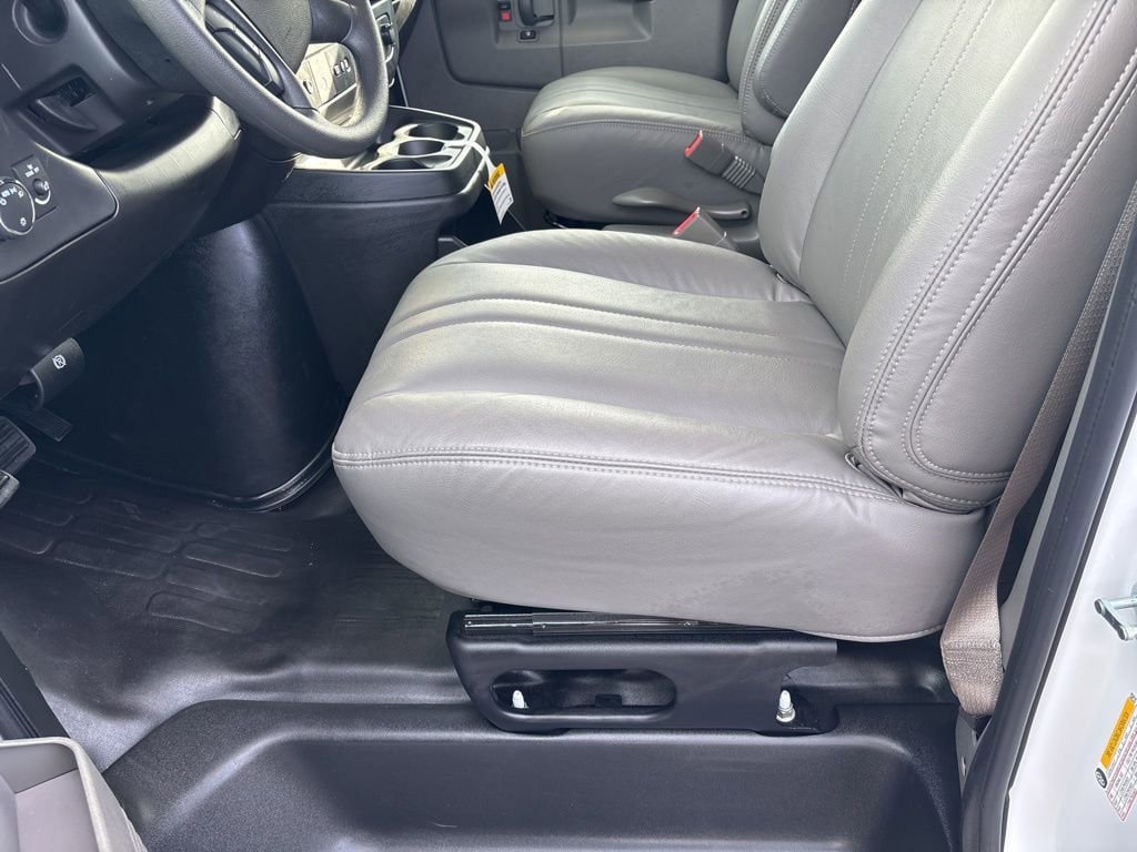 New 2025 Chevrolet Express 2500 w/ Driver Convenience Package RWD image 16