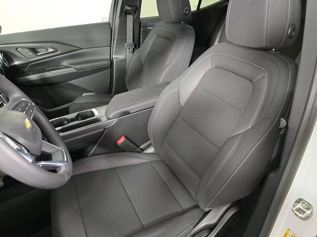 New 2026 Chevrolet Equinox EV LT FWD image 23