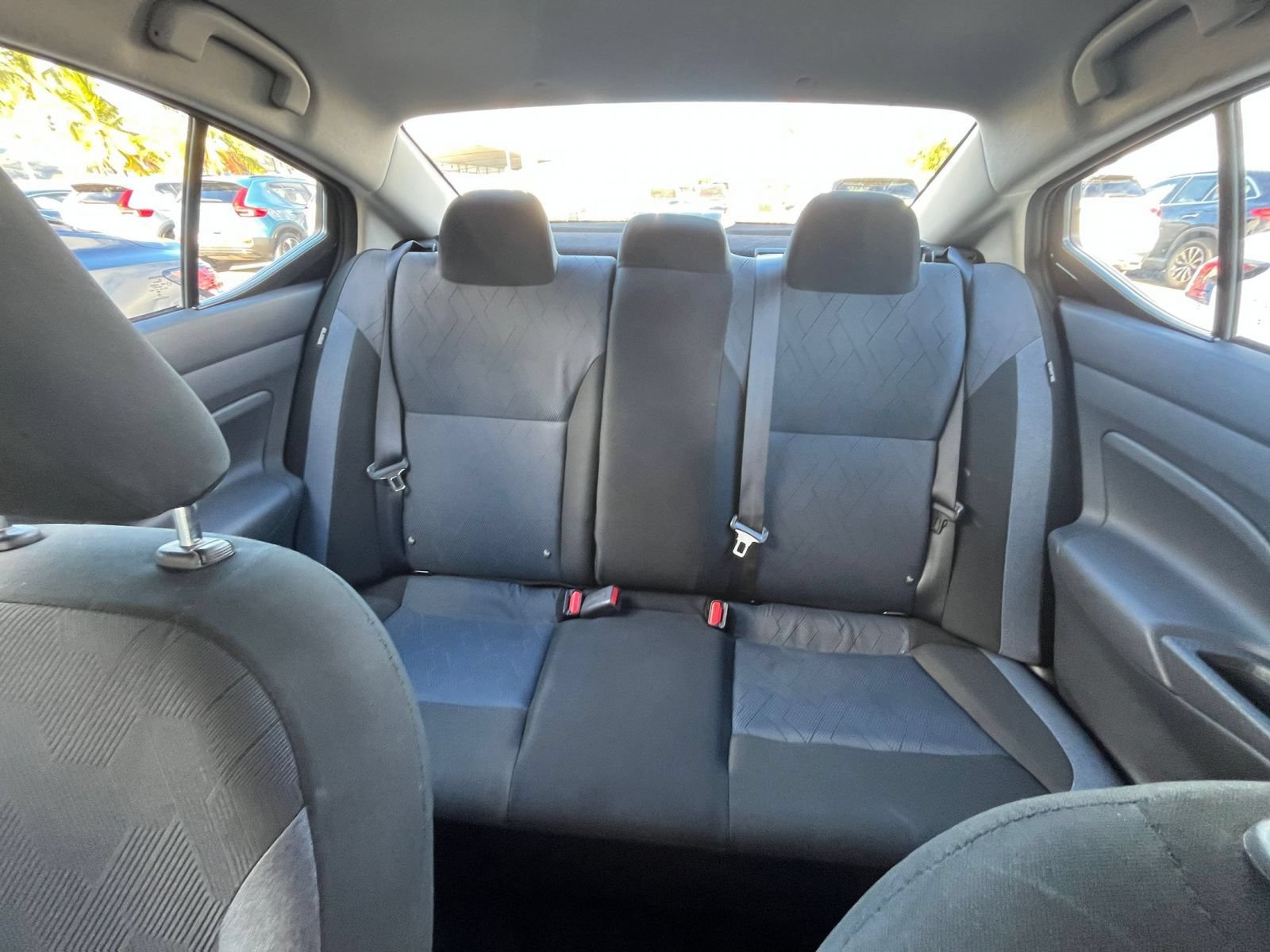 Used 2025 Nissan Versa SV FWD image 35