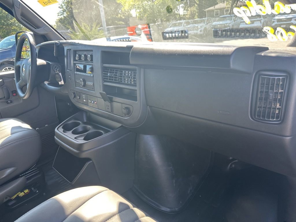New 2025 Chevrolet Express 2500 w/ Communications Package image 12