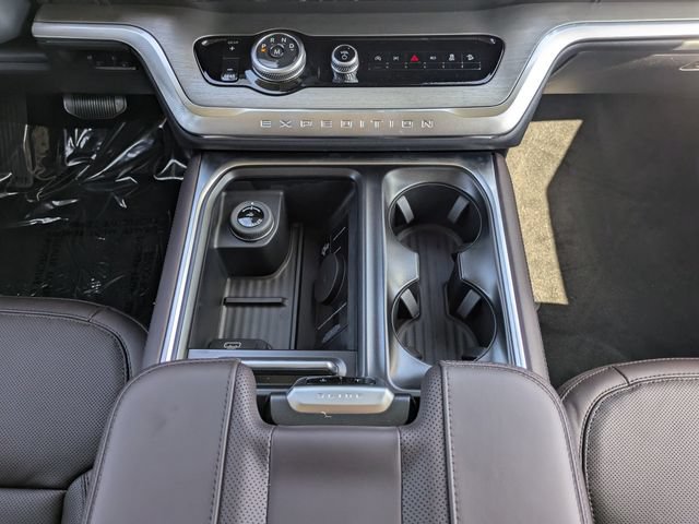 New 2027 Ford Expedition Max Platinum w/ Platinum Ultimate Package AWD/4WD image 21