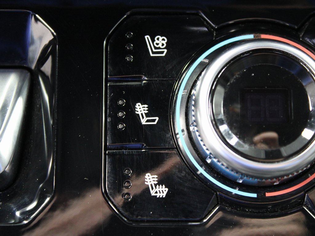 Used 2024 GMC Sierra 1500 AT4 w/ AT4 Preferred Package image 63