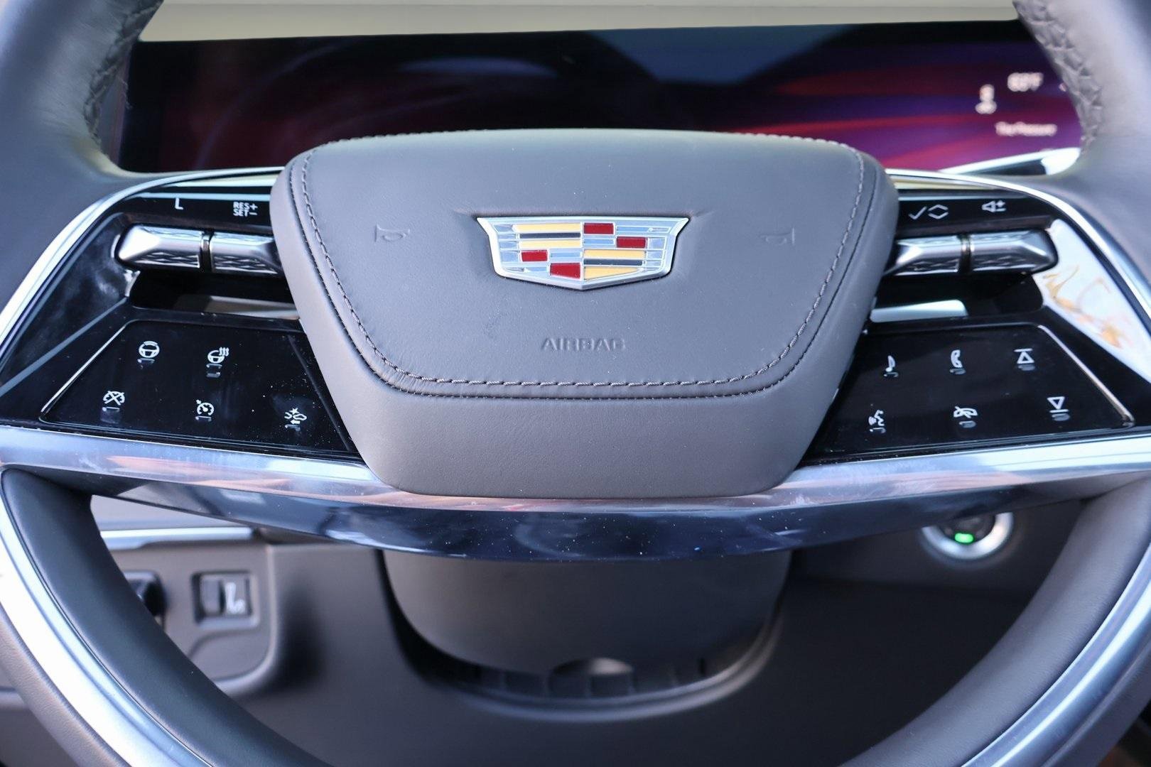 Used 2025 Cadillac Escalade Sport Platinum w/ LPO, ONYX Package image 25