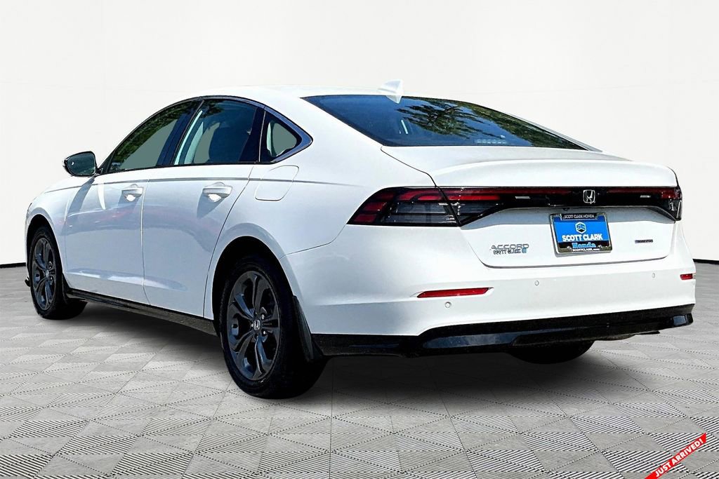 Certified 2024 Honda Accord EX-L image 4