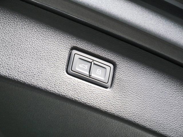 New 2026 Audi Q7 3.0T Prestige AWD/4WD image 30