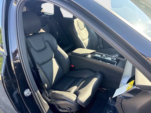 New 2026 Volvo XC60 B5 Ultra w/ Climate Package AWD/4WD image 26