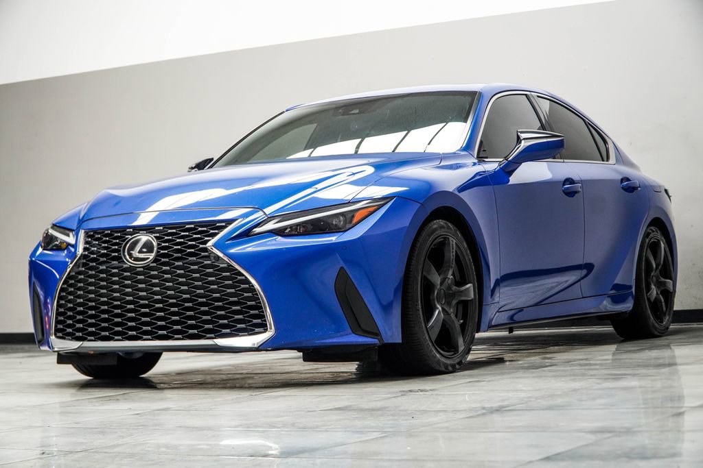 Used 2021 Lexus IS 300 300 w/ Comfort Package image 9