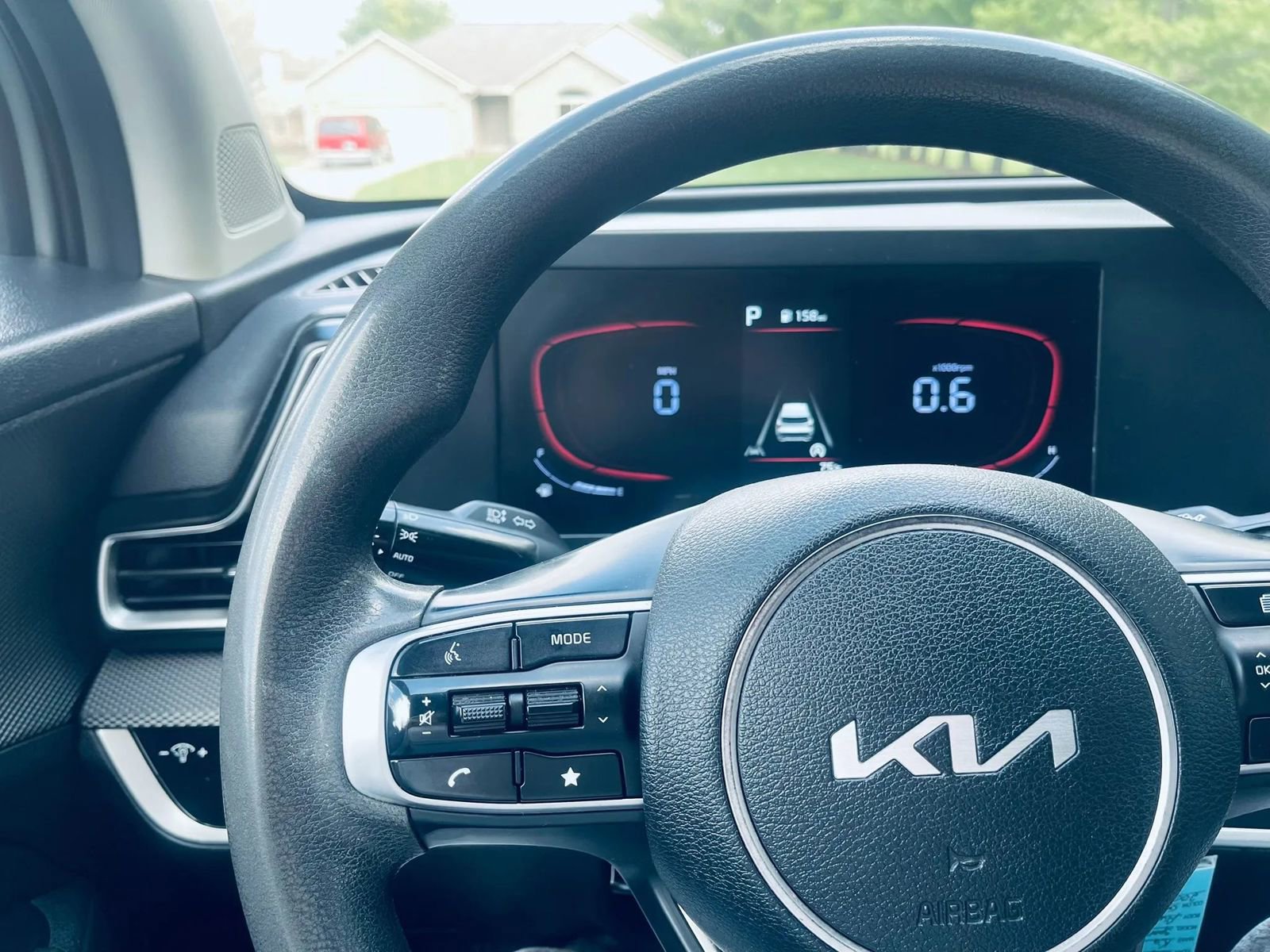 Used 2023 Kia Sportage LX image 14