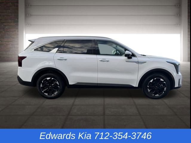 New 2025 Kia Sorento S w/ Panoramic Sunroof Package image 3