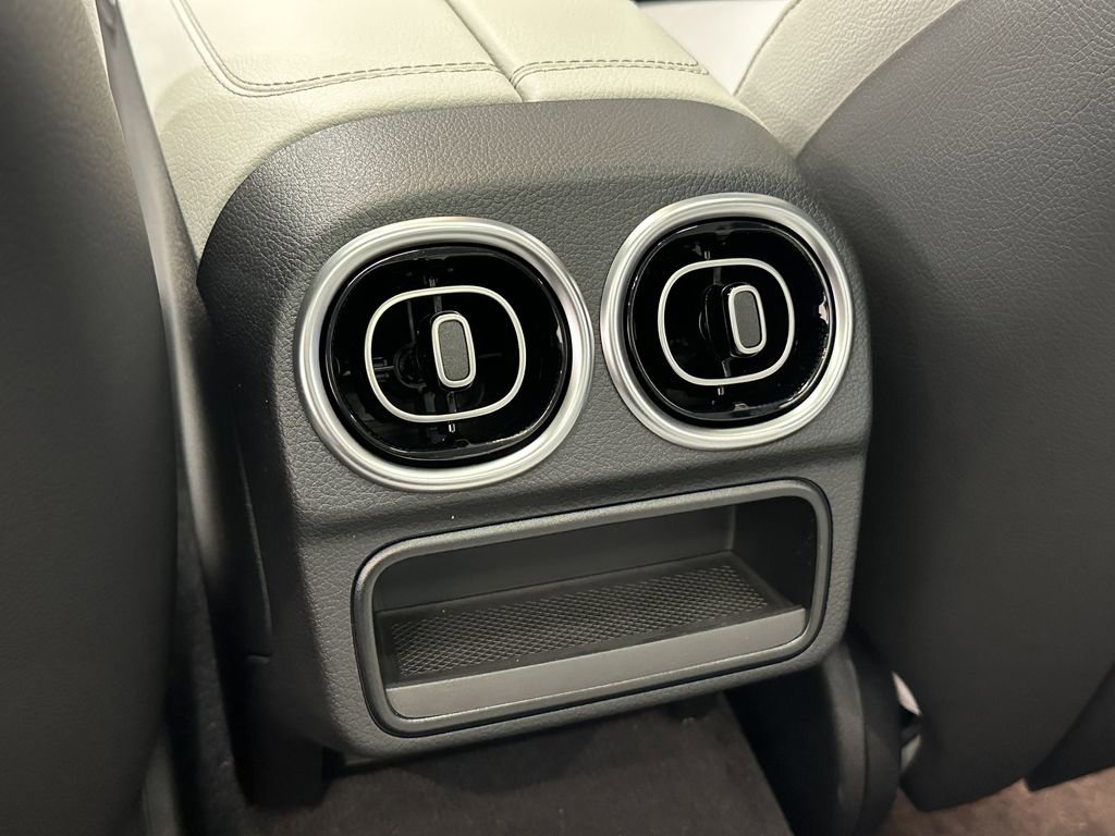 New 2026 Mercedes-Benz C 300 4MATIC Sedan image 25