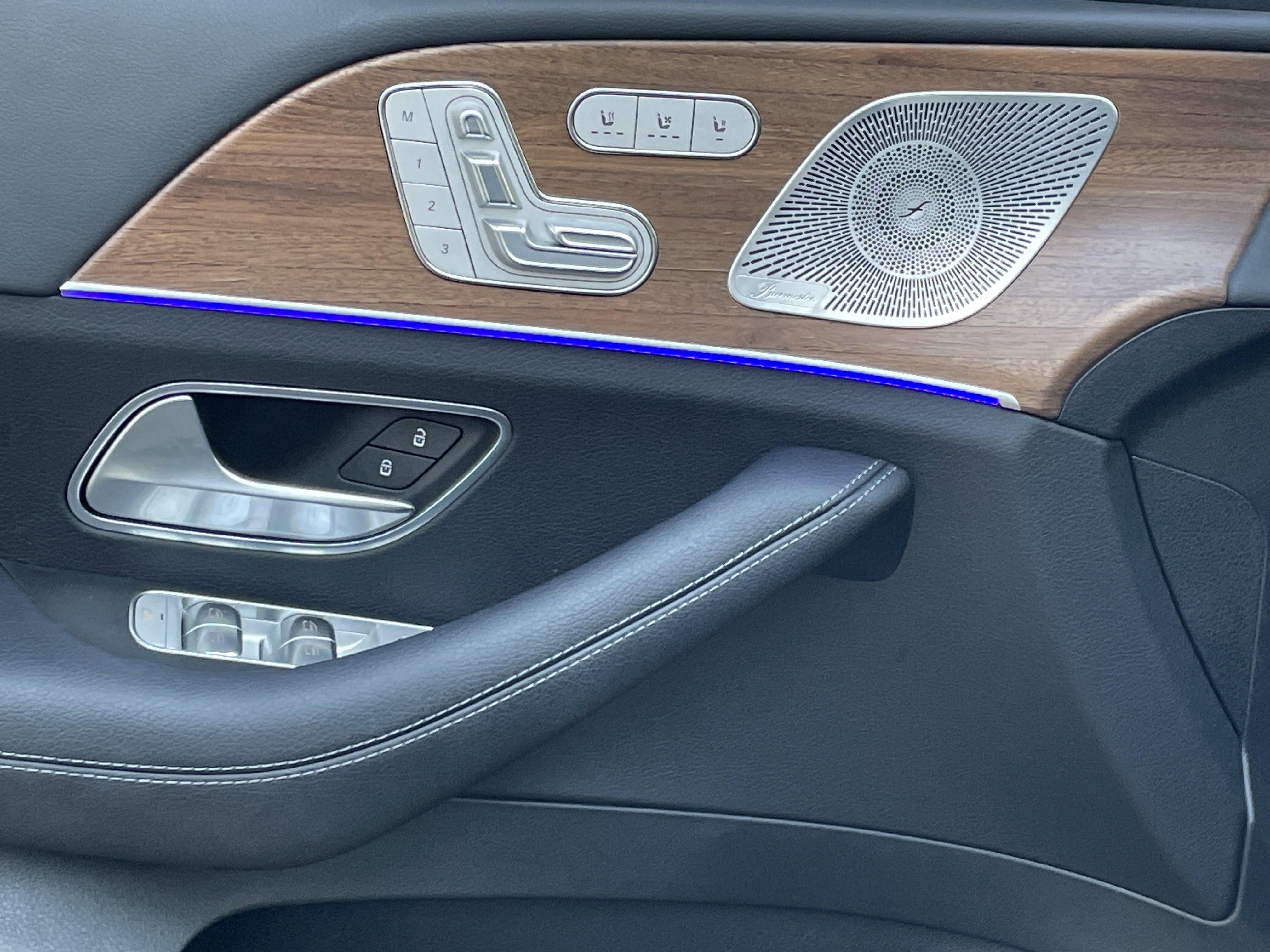 Certified 2025 Mercedes-Benz GLE 350 4MATIC image 17