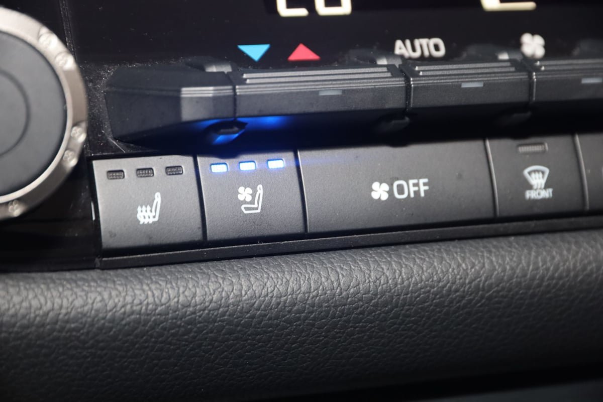 Used 2022 Toyota Tundra TRD Pro AWD/4WD image 8