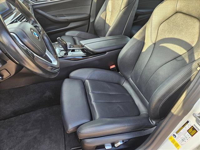 Used 2018 BMW 530i w/ Premium Package image 16