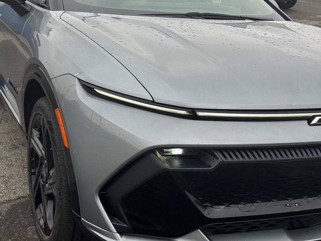 Used 2026 Chevrolet Equinox EV RS image 10