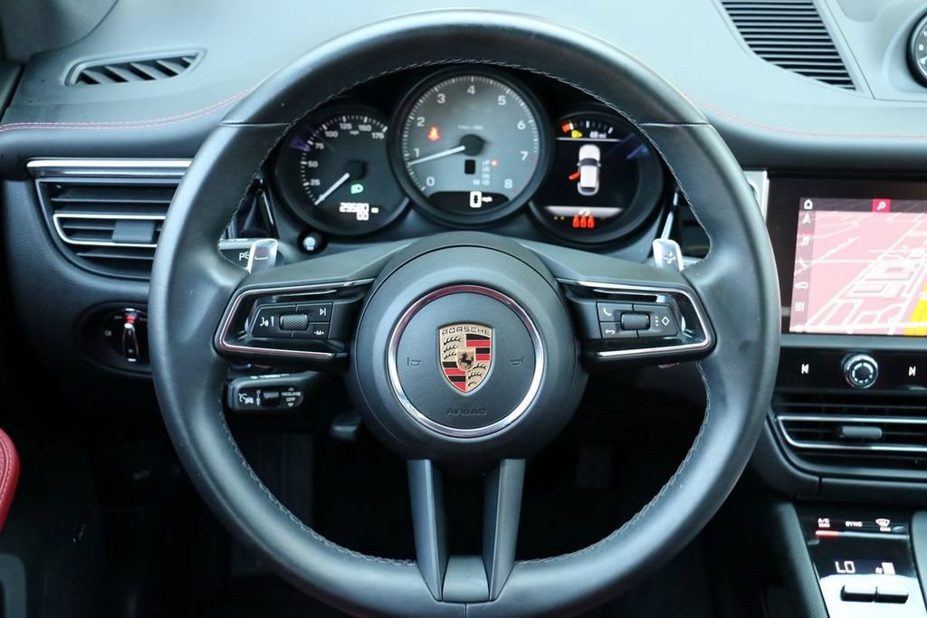 Used 2024 Porsche Macan S AWD/4WD image 26