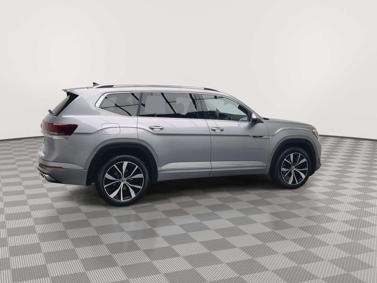Used 2024 Volkswagen Atlas SEL Premium R-Line AWD/4WD image 45