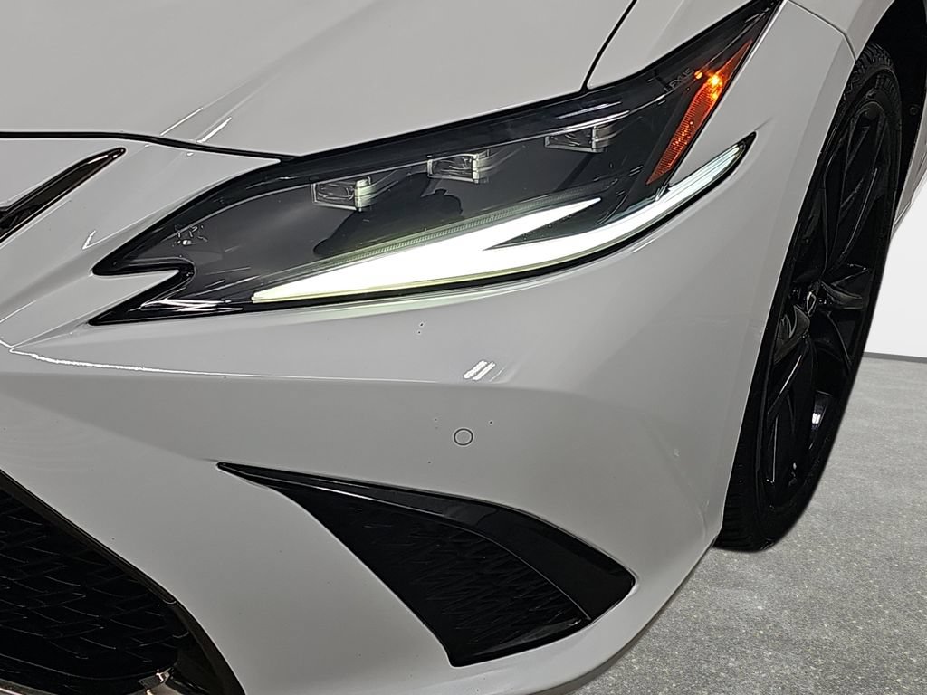 Used 2023 Lexus ES 250 w/ Protection Package (P2) AWD/4WD image 33