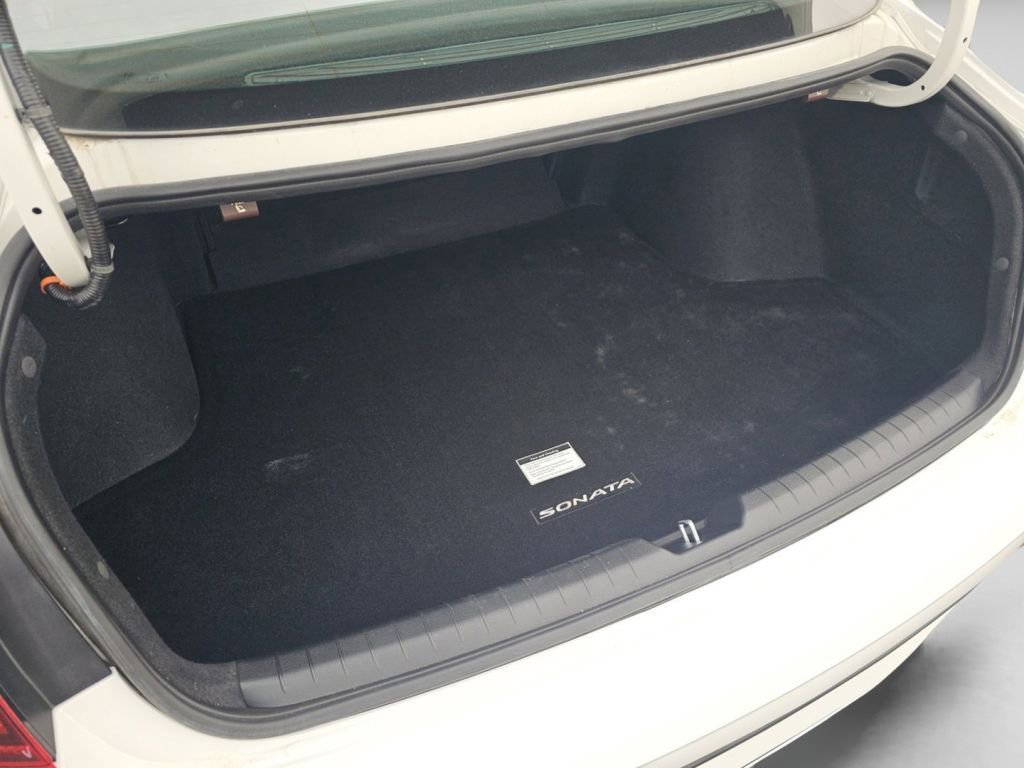 Used 2023 Hyundai Sonata SE image 25