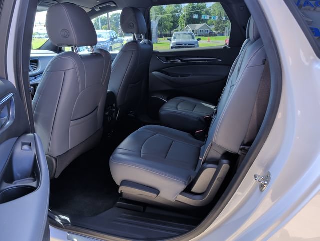 Used 2024 Buick Enclave Essence w/ Technology Package FWD image 23