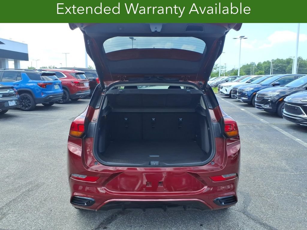 Certified 2023 Buick Encore GX Select w/ Sport Touring Package FWD image 13