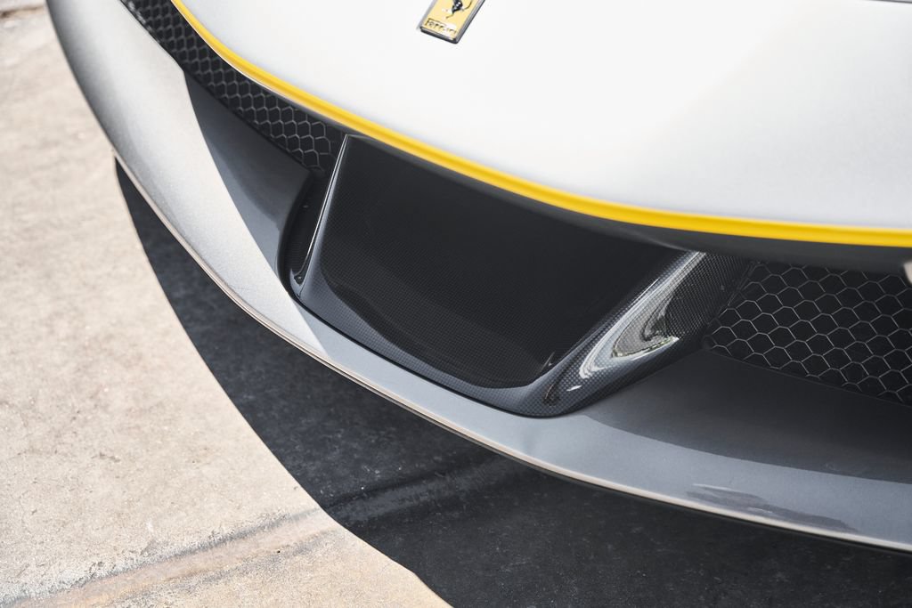 Used 2021 Ferrari SF90 Stradale AWD/4WD image 8