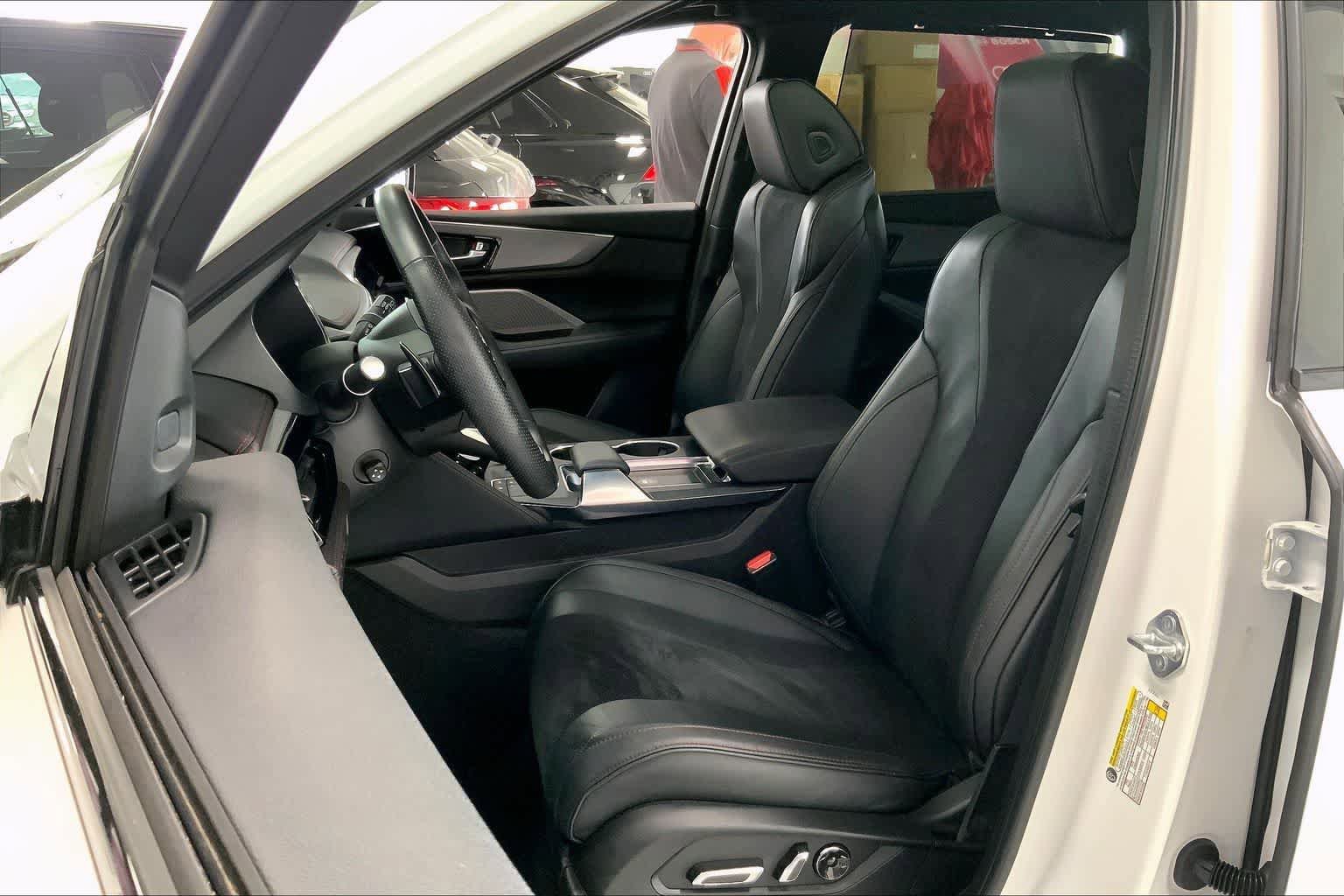 Used 2022 Acura MDX A-Spec AWD/4WD image 10