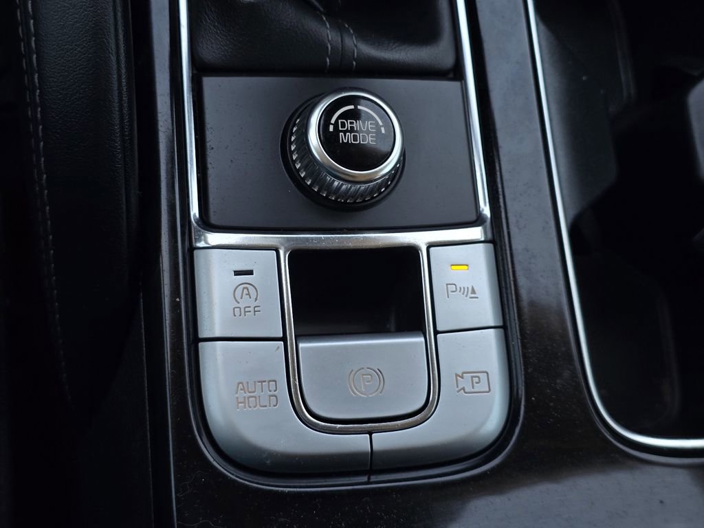 Used 2024 Kia Telluride SX w/ Towing Package FWD image 22