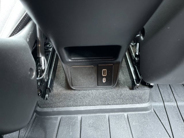 Used 2025 Buick Encore GX Preferred w/ Comfort Package FWD image 20