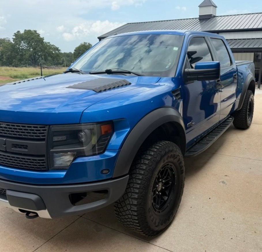 Used 2013 Ford F150 Raptor w/ Luxury Equipment Group AWD/4WD image 2