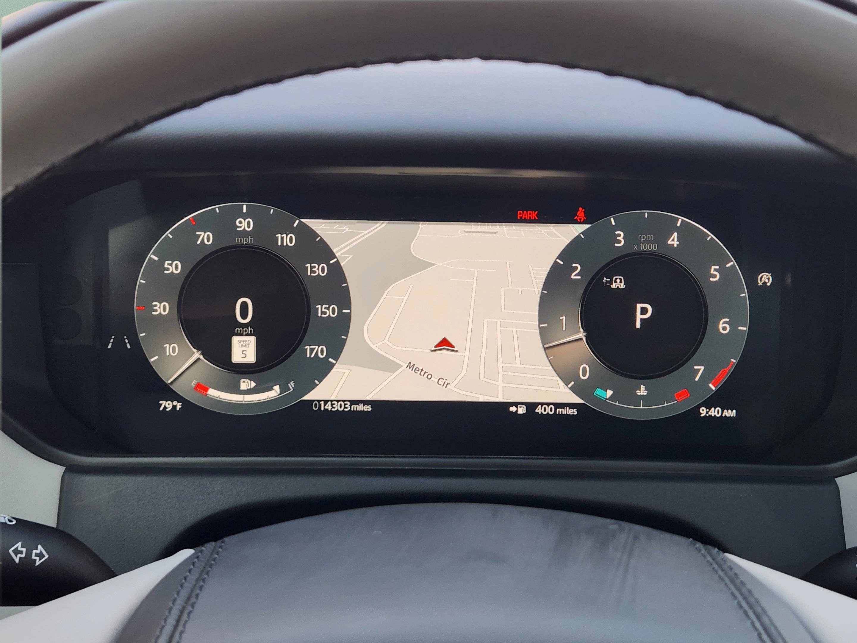 Certified 2026 Land Rover Range Rover Velar Dynamic SE AWD/4WD image 12