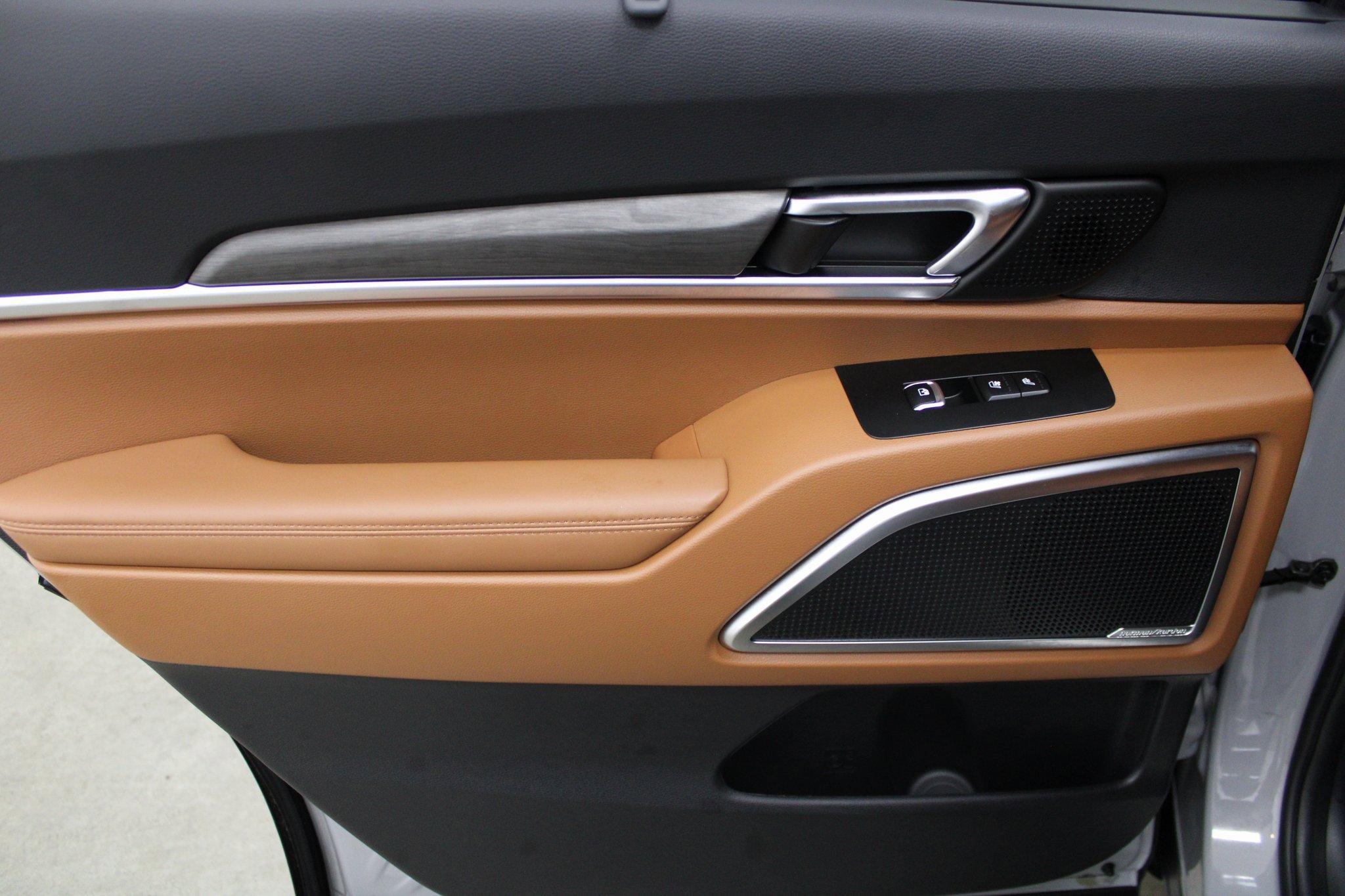 Used 2025 Kia Telluride SX Prestige X-Pro image 19