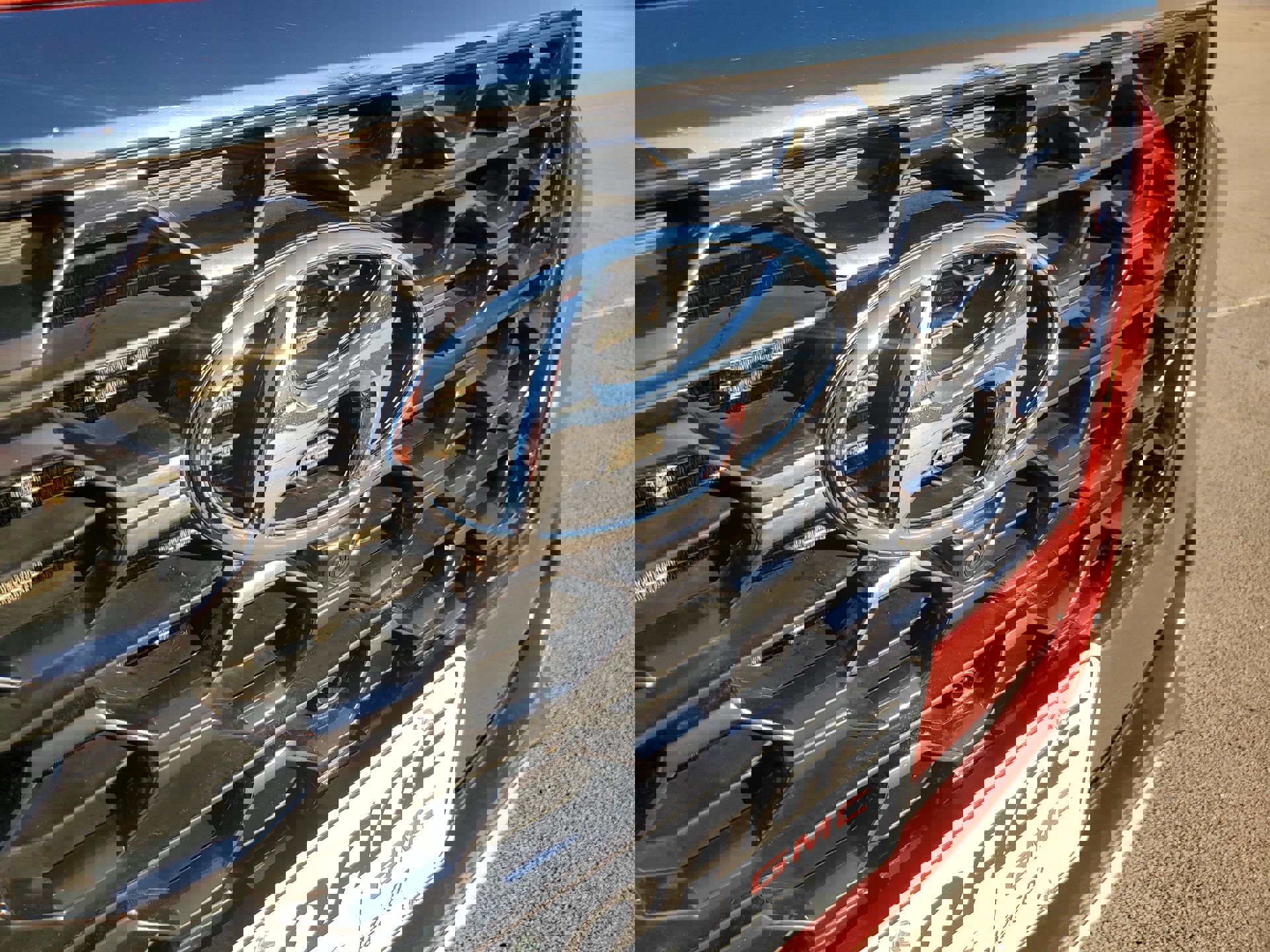 Used 2020 Hyundai Santa Fe Limited image 38