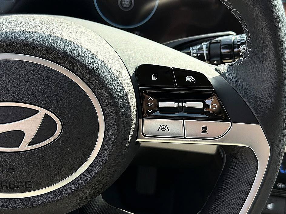New 2026 Hyundai Elantra Limited FWD image 13