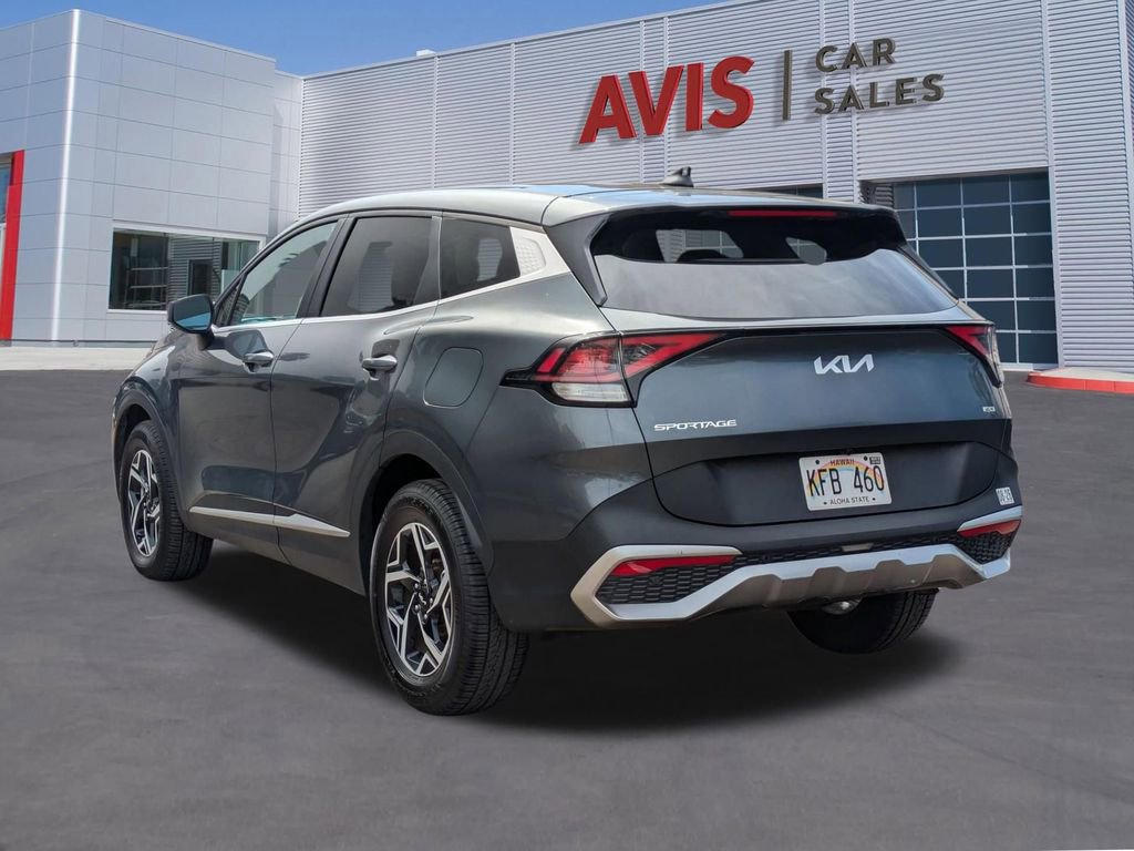 Used 2023 Kia Sportage LX image 9
