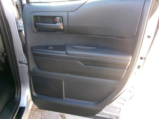 Used 2015 Toyota Tundra SR AWD/4WD image 23