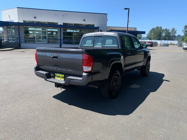 Used 2016 Toyota Tacoma SR w/ Towing Package AWD/4WD image 6