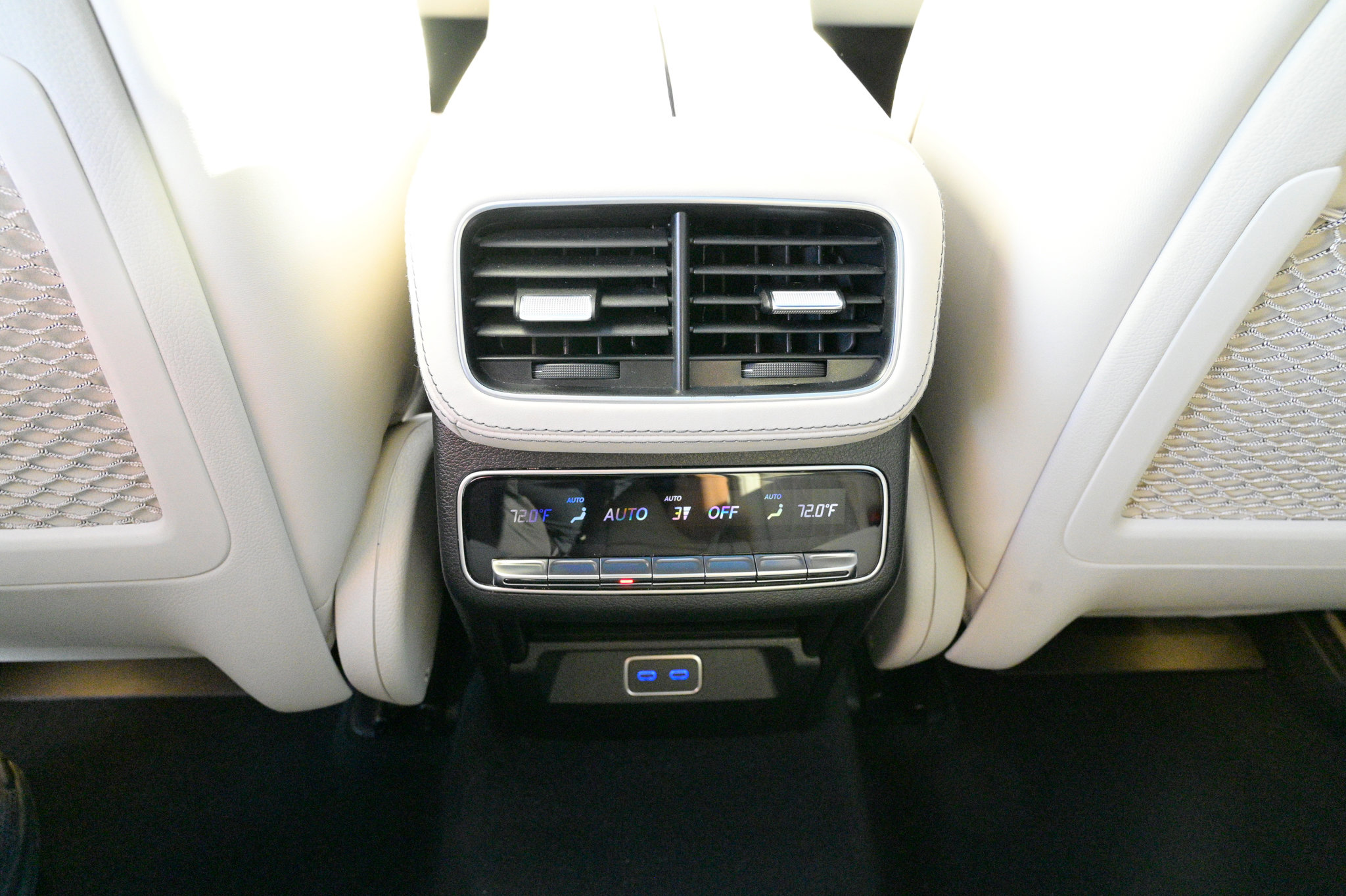 Used 2025 Mercedes-Benz GLS 63 AMG 4MATIC image 42