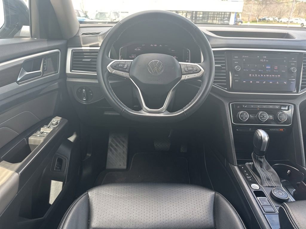 Used 2022 Volkswagen Atlas SE AWD/4WD image 17