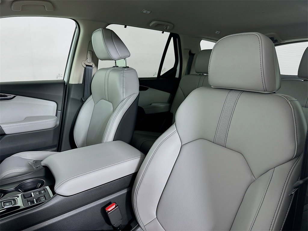 New 2025 Honda Pilot EX-L image 8