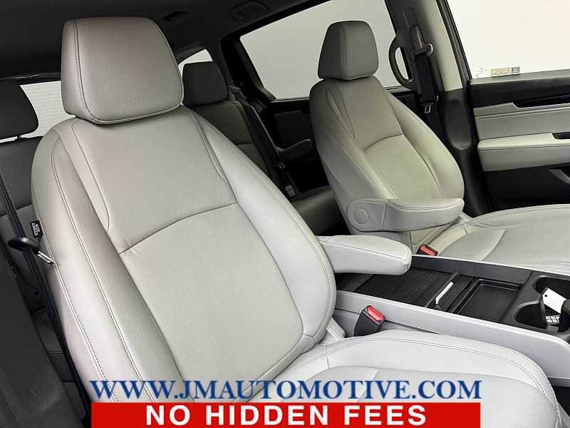 Used 2022 Honda Odyssey Touring image 23